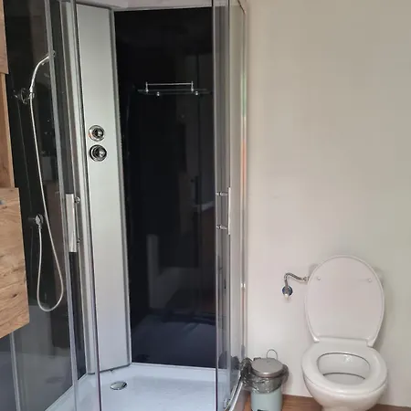 بيت للعطل Vidaa بلايسفايك